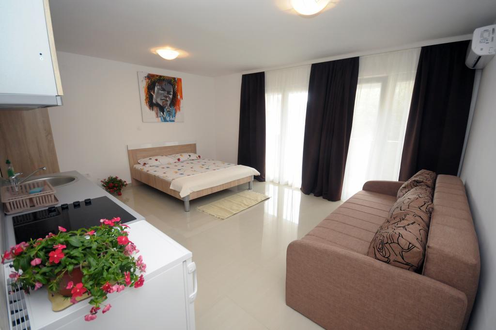 Apartments Vila Anastasia 부드바 객실 사진